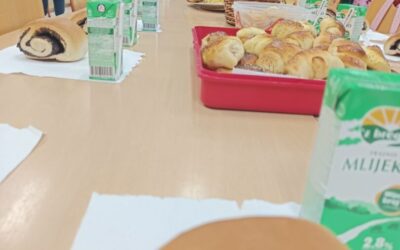 Pozdrav jeseni i Dani kruha u našim područnim školama!